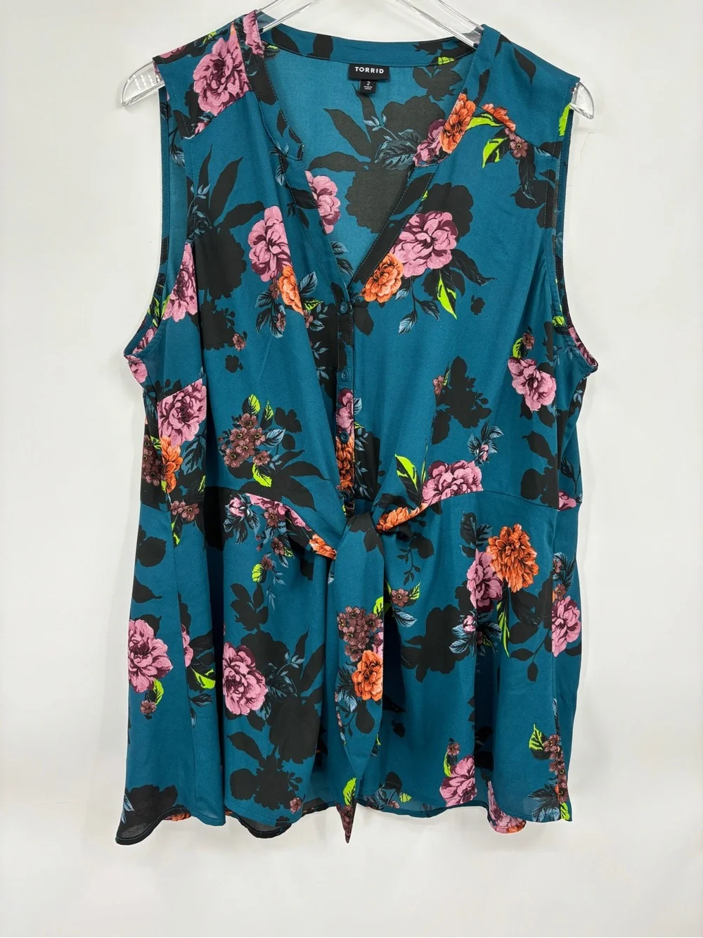 Torrid Teal Floral Tie-Front Sleeveless Top - Picture 2 of 13